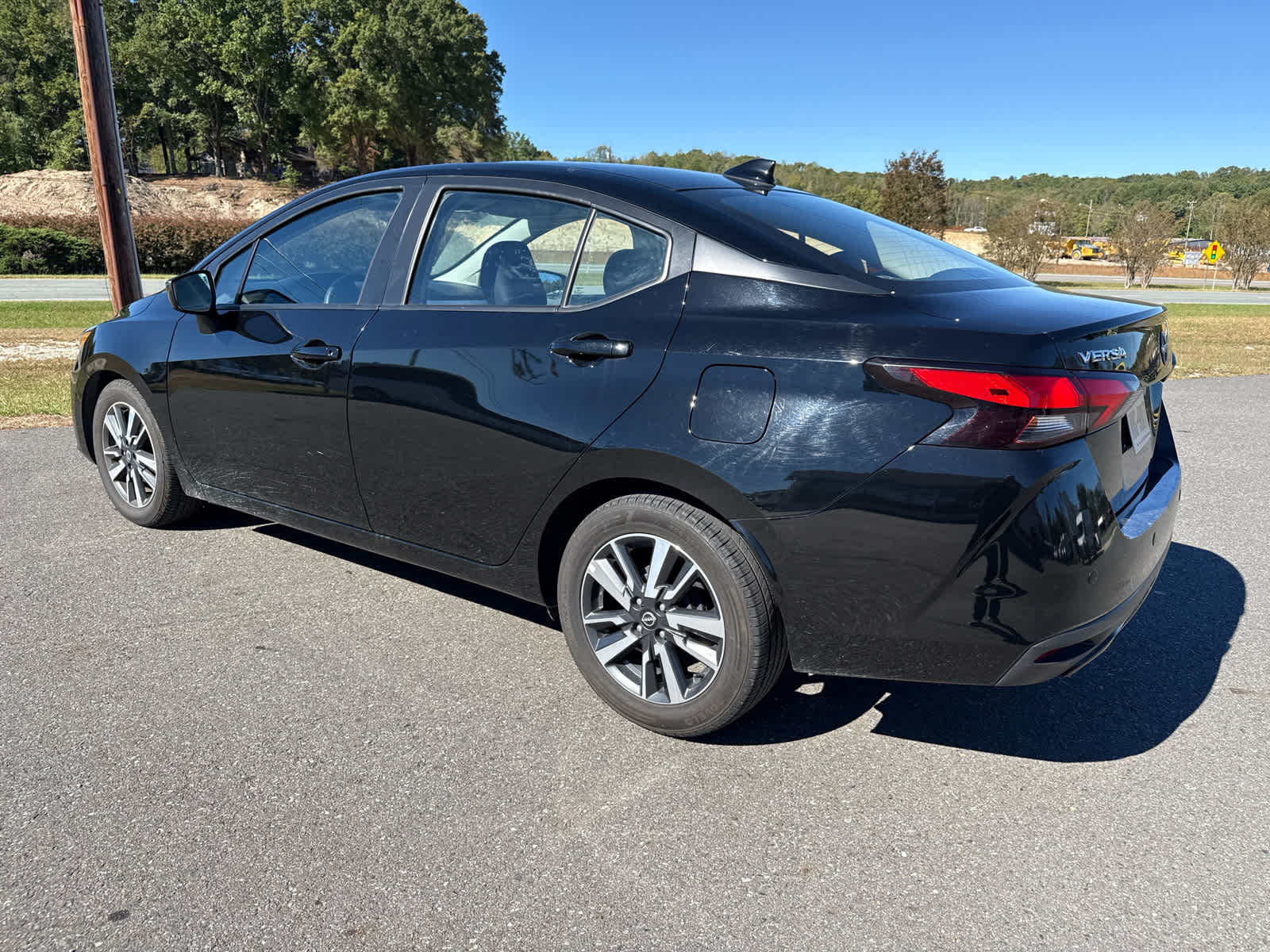2025 Nissan Versa SV