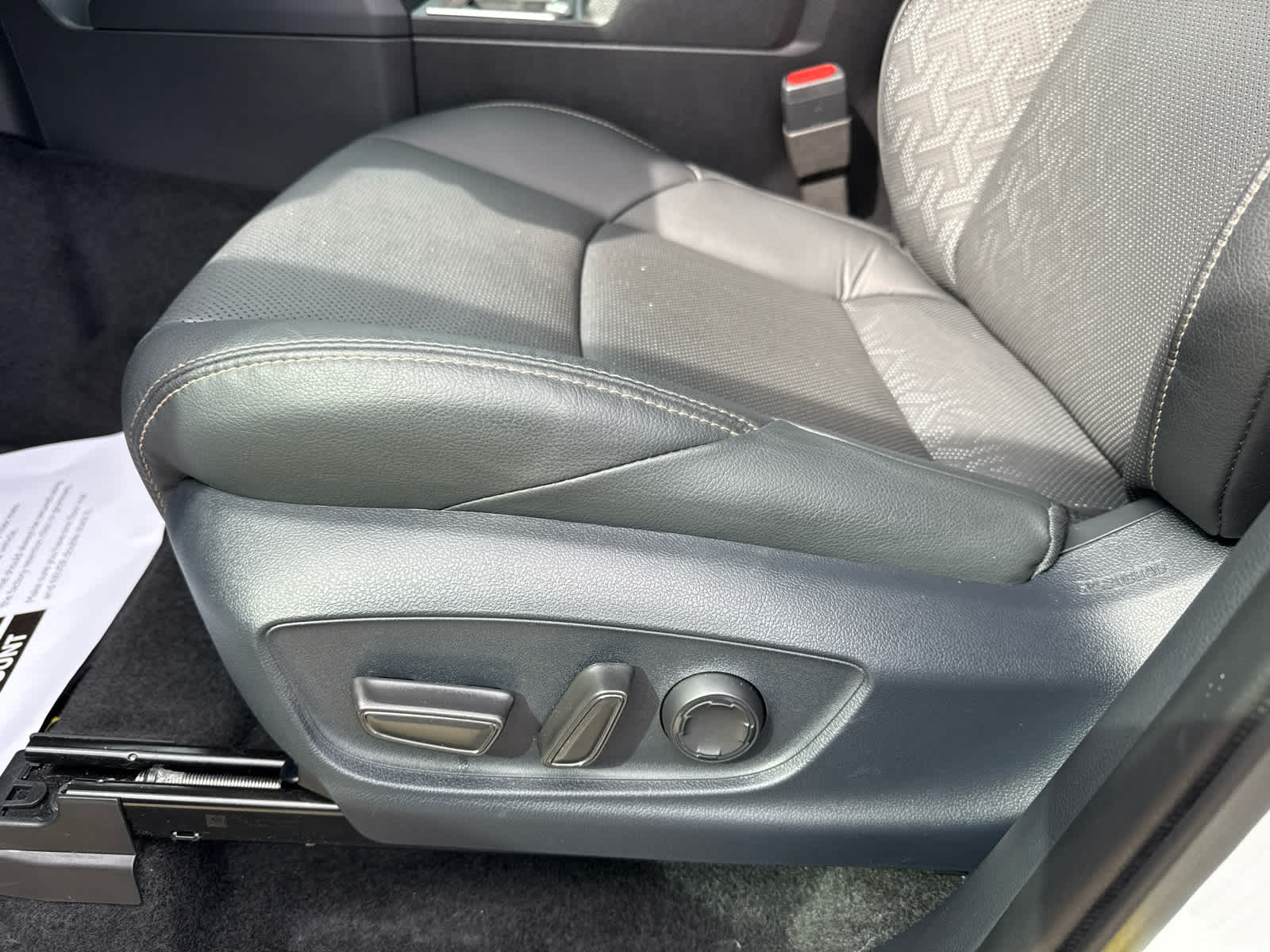 2024 Toyota Tacoma Limited Hybrid