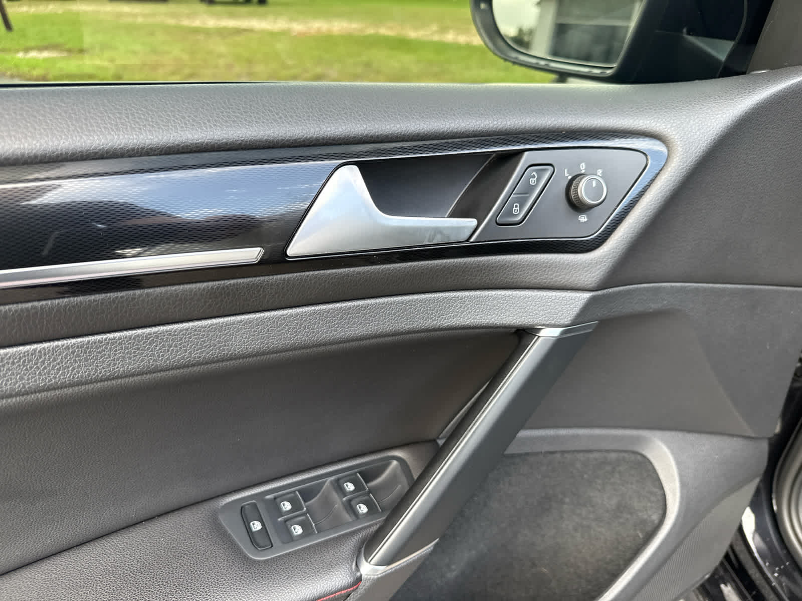2017 Volkswagen Golf GTI SE