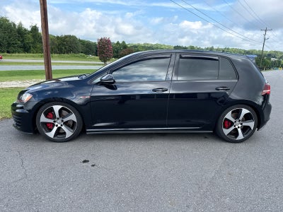 2017 Volkswagen Golf GTI SE