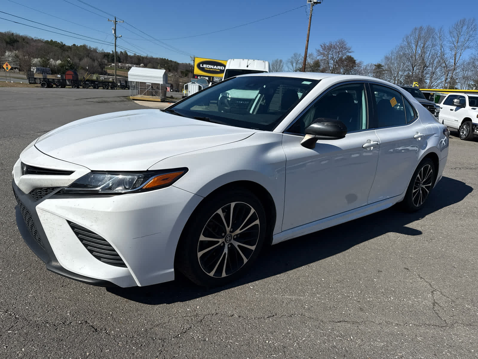 2019 Toyota Camry SE