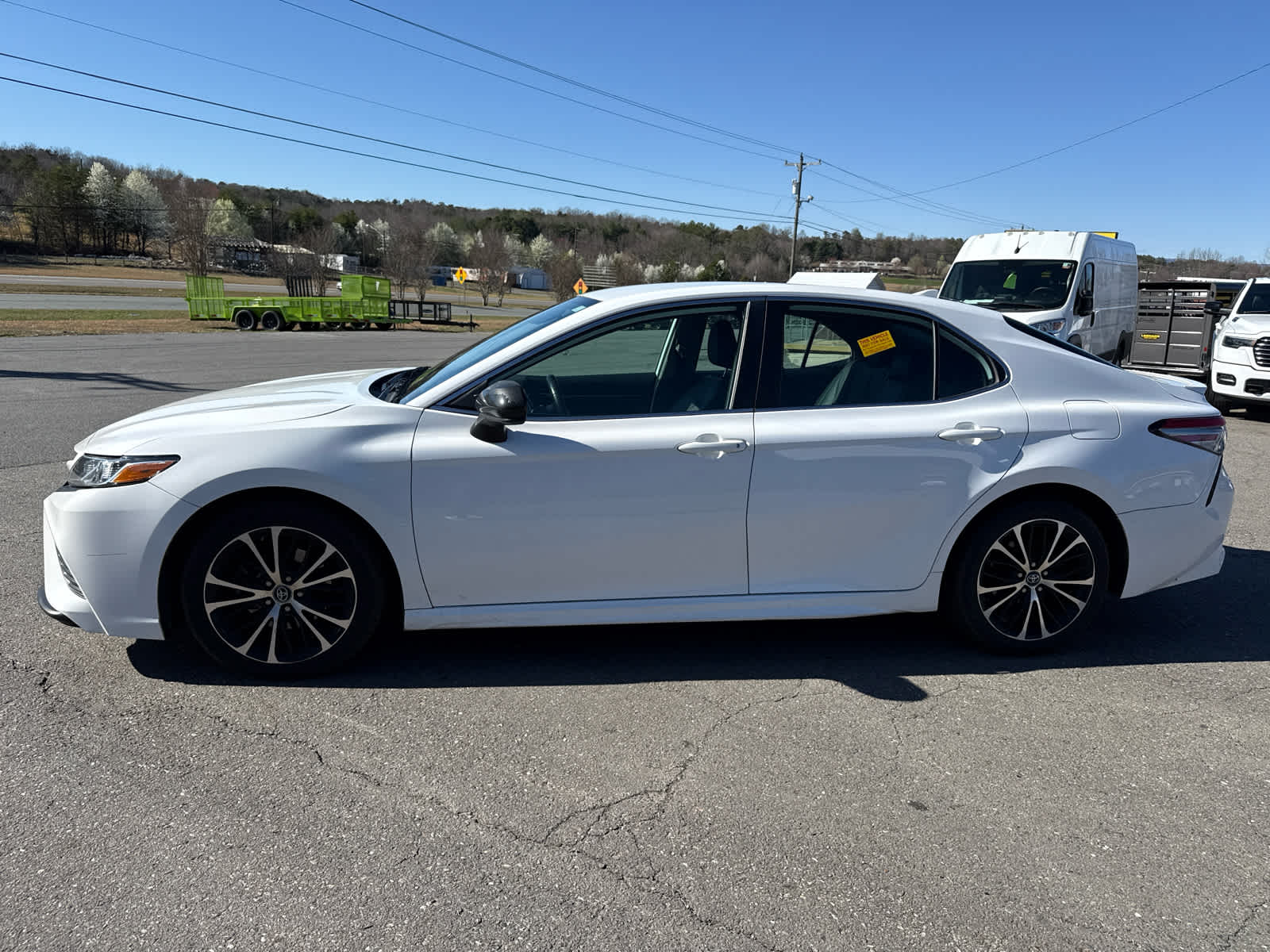 2019 Toyota Camry SE