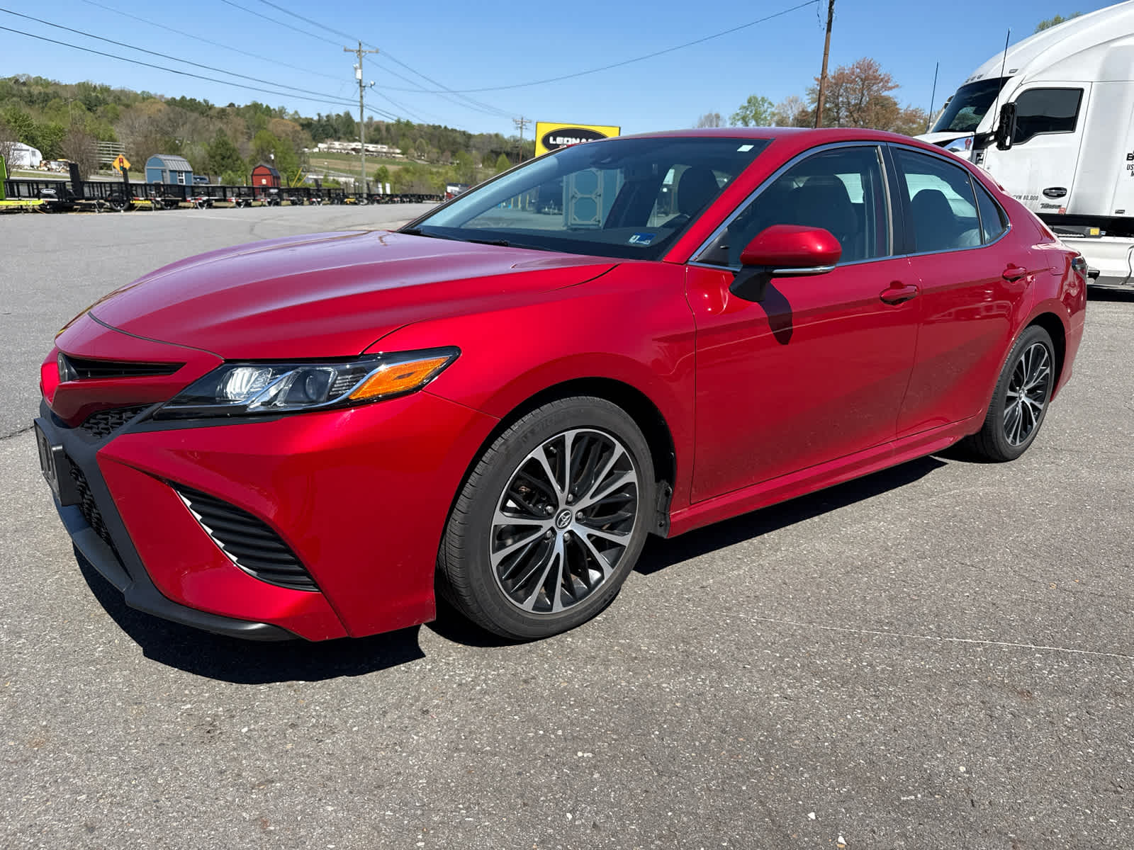 2019 Toyota Camry SE