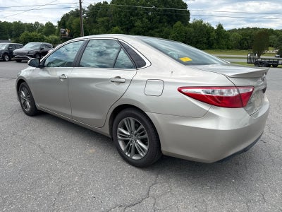 2016 Toyota Camry SE