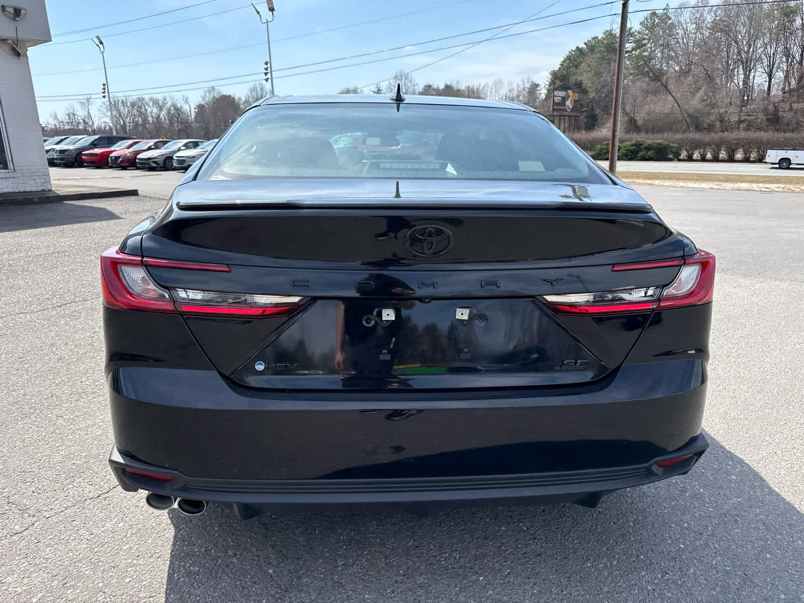 2025 Toyota Camry SE