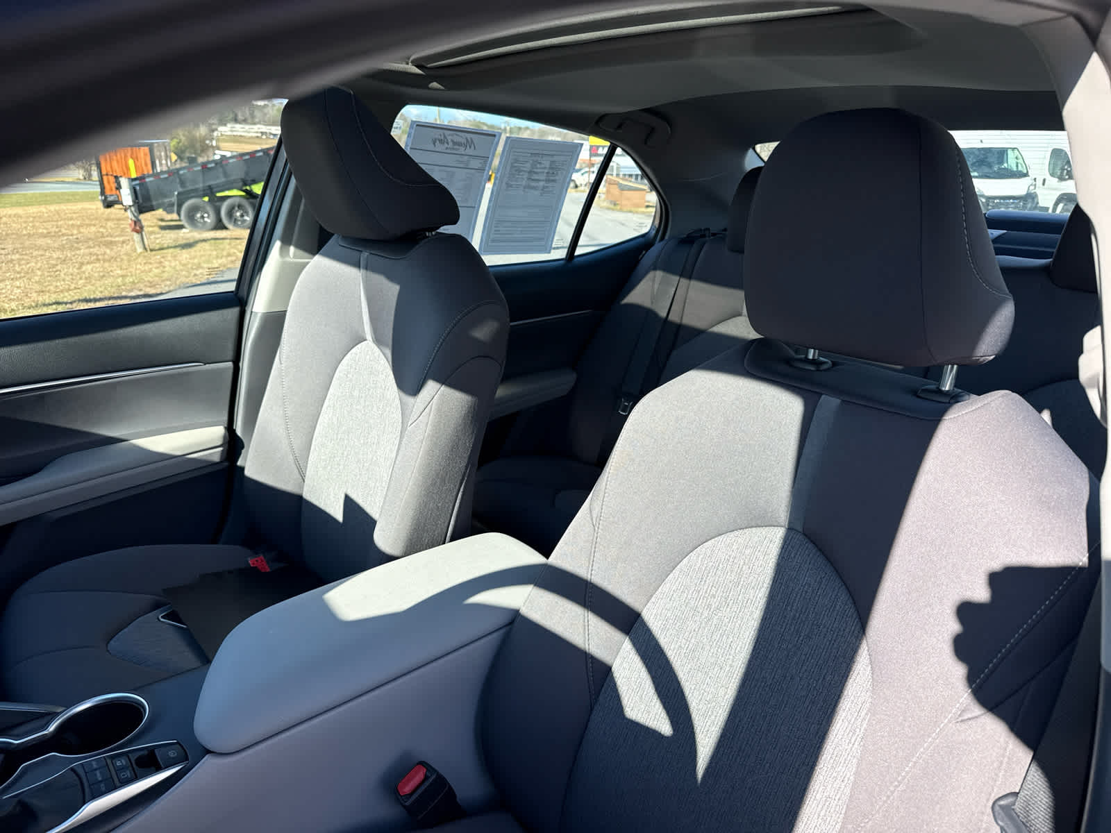 2024 Toyota Camry Hybrid LE