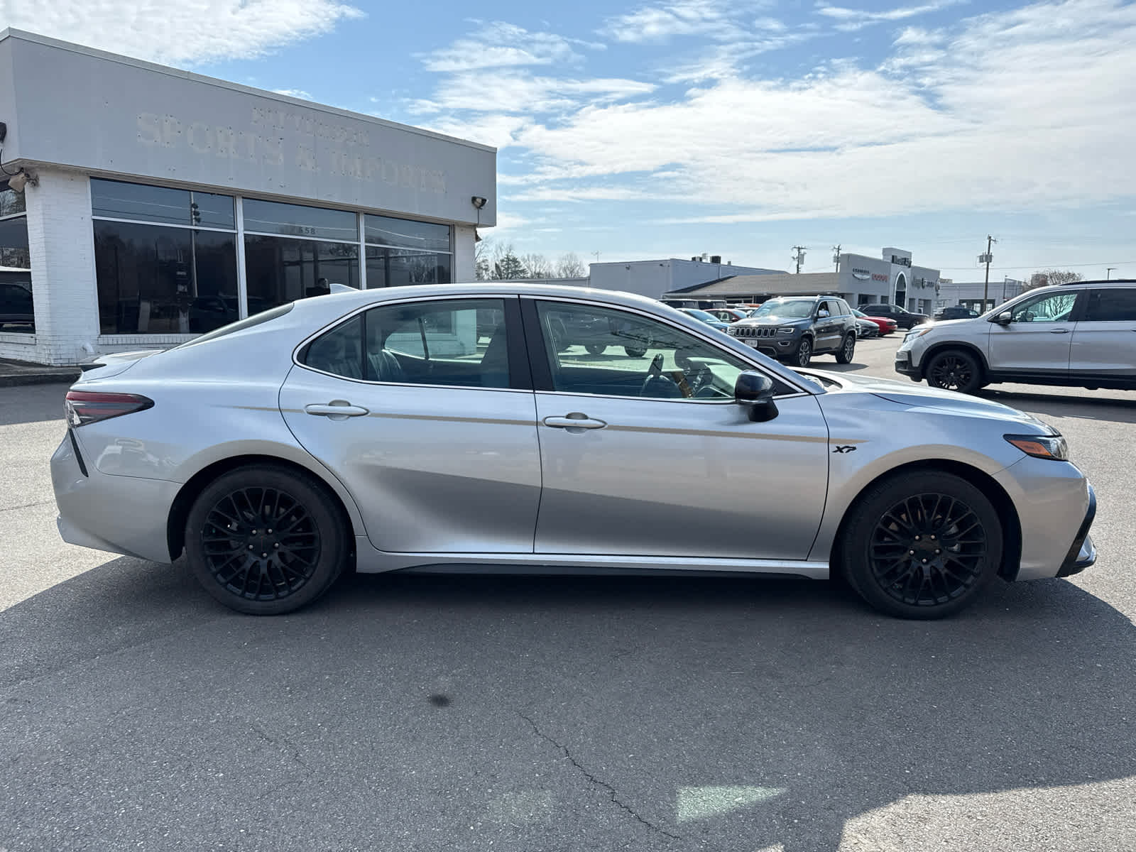 2024 Toyota Camry SE