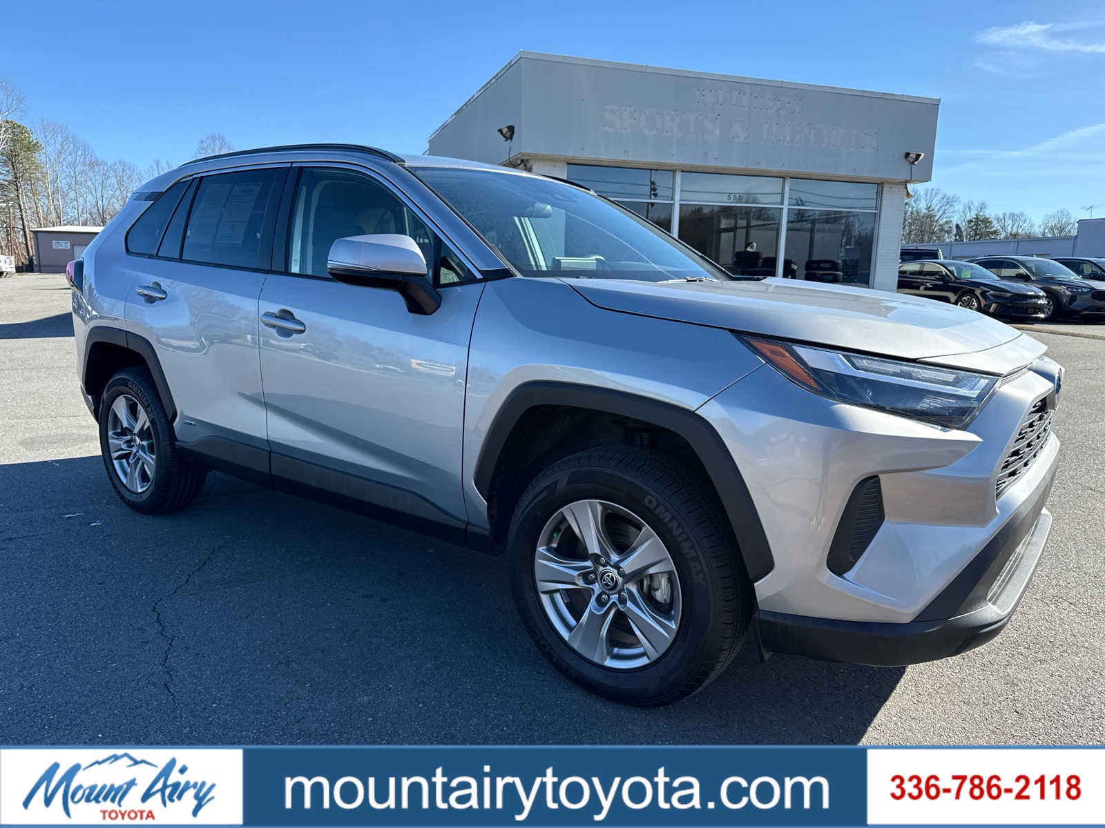 2024 Toyota RAV4 Hybrid XLE