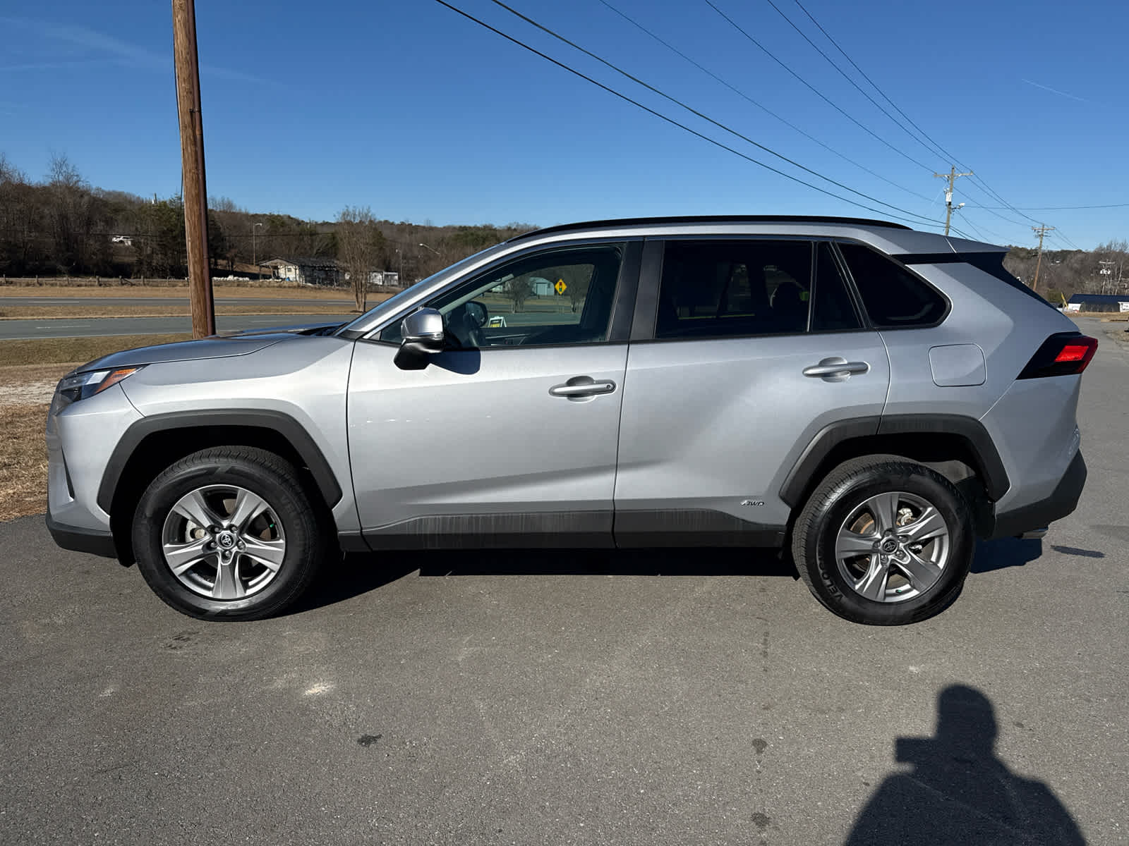 2024 Toyota RAV4 Hybrid XLE