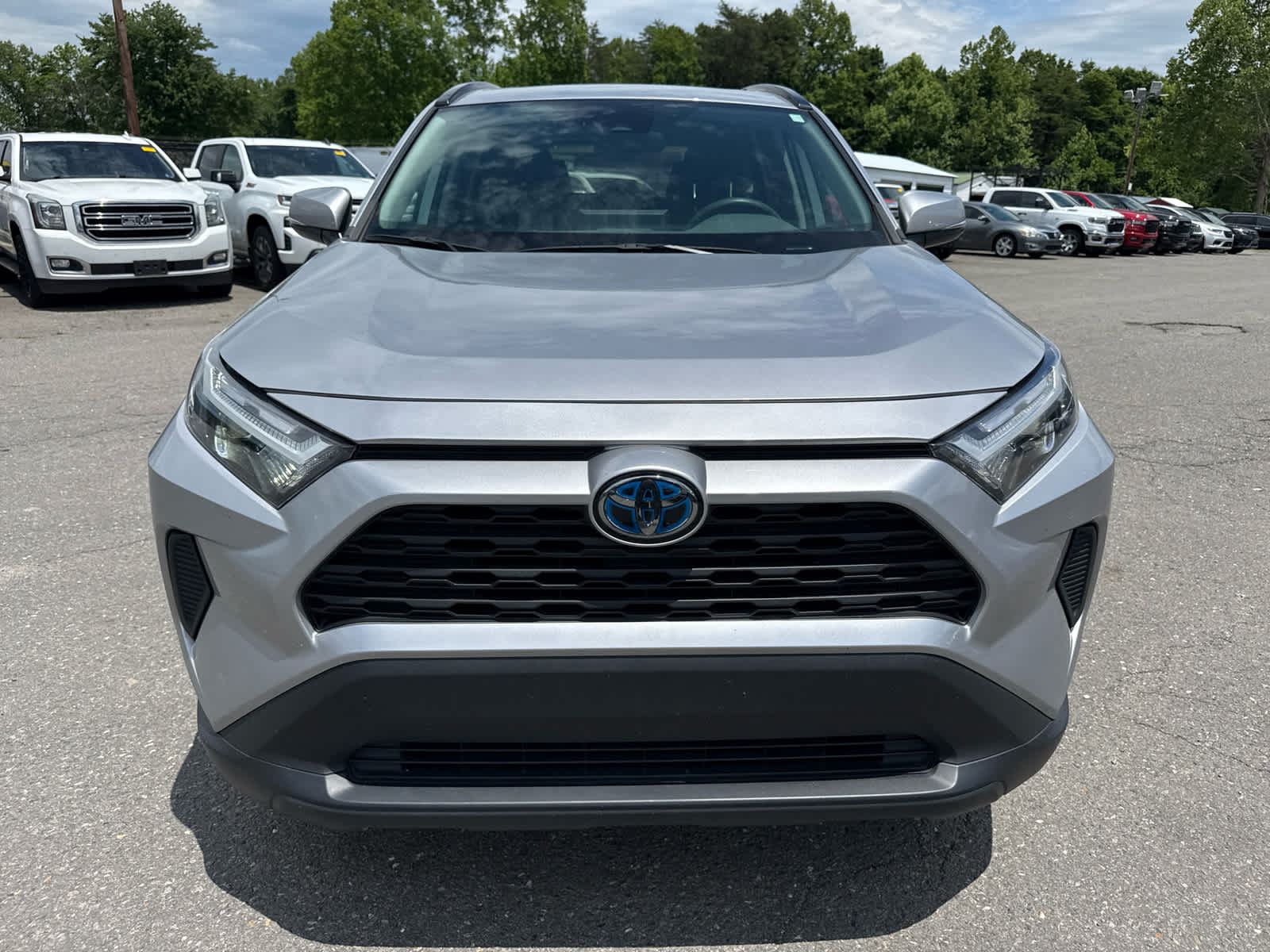 2023 Toyota RAV4 Hybrid XLE