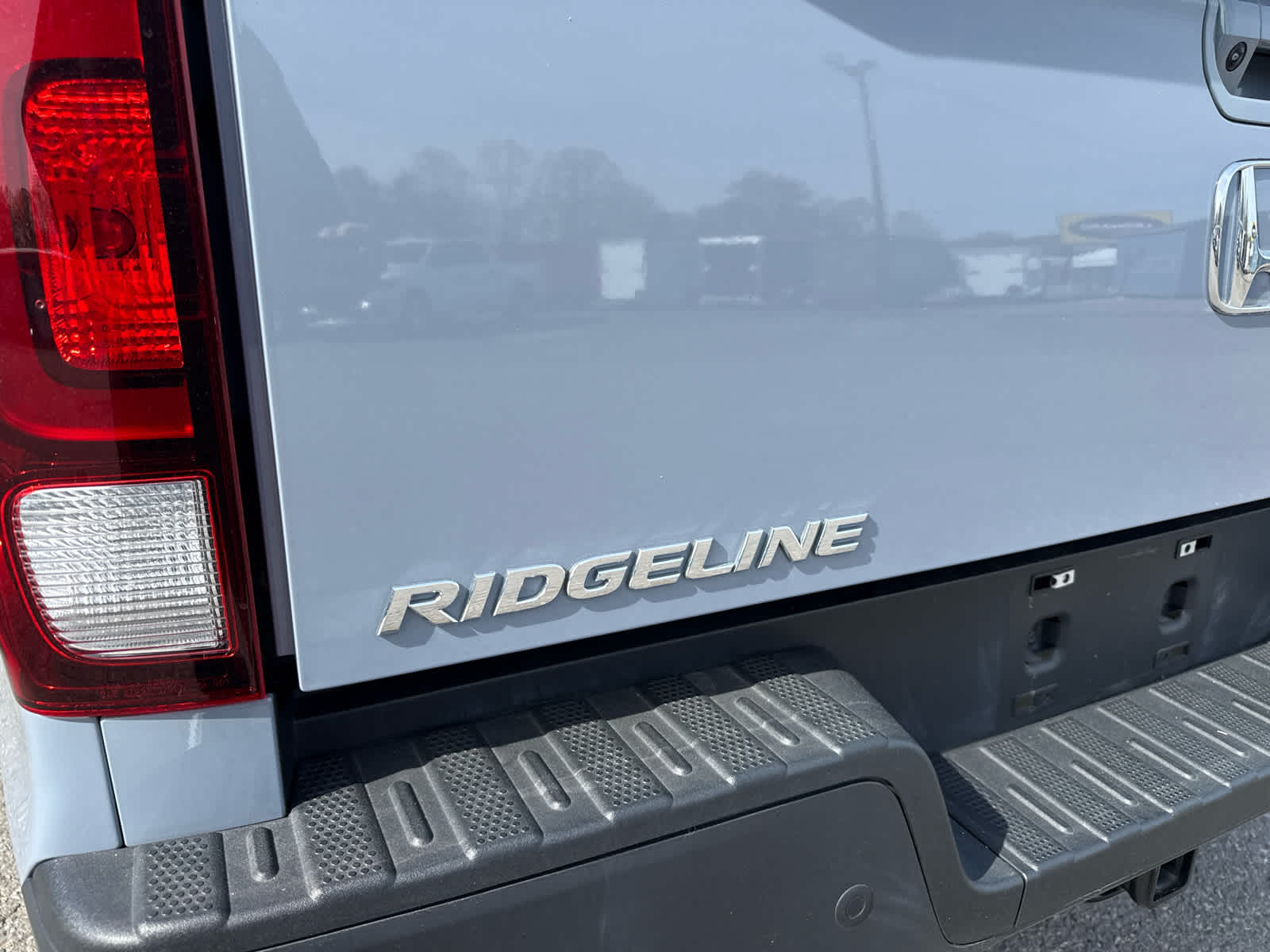 2022 Honda Ridgeline Black Edition