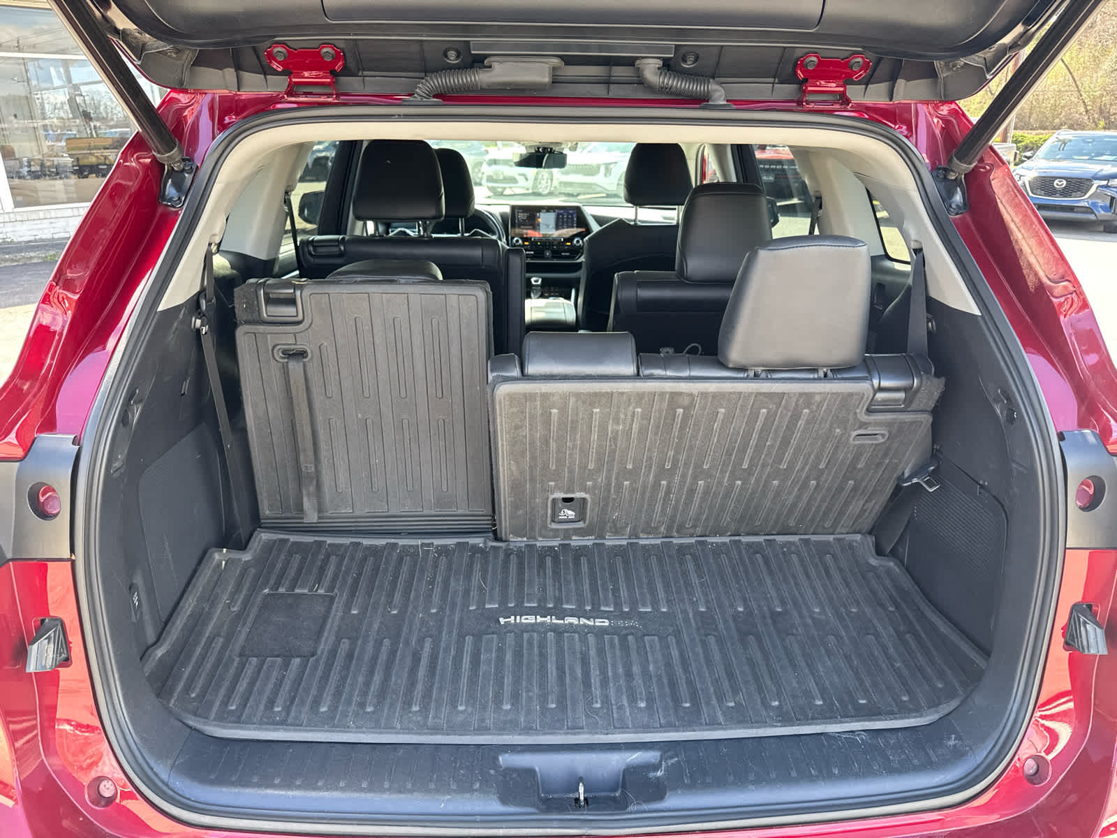 2021 Toyota Highlander Hybrid Platinum