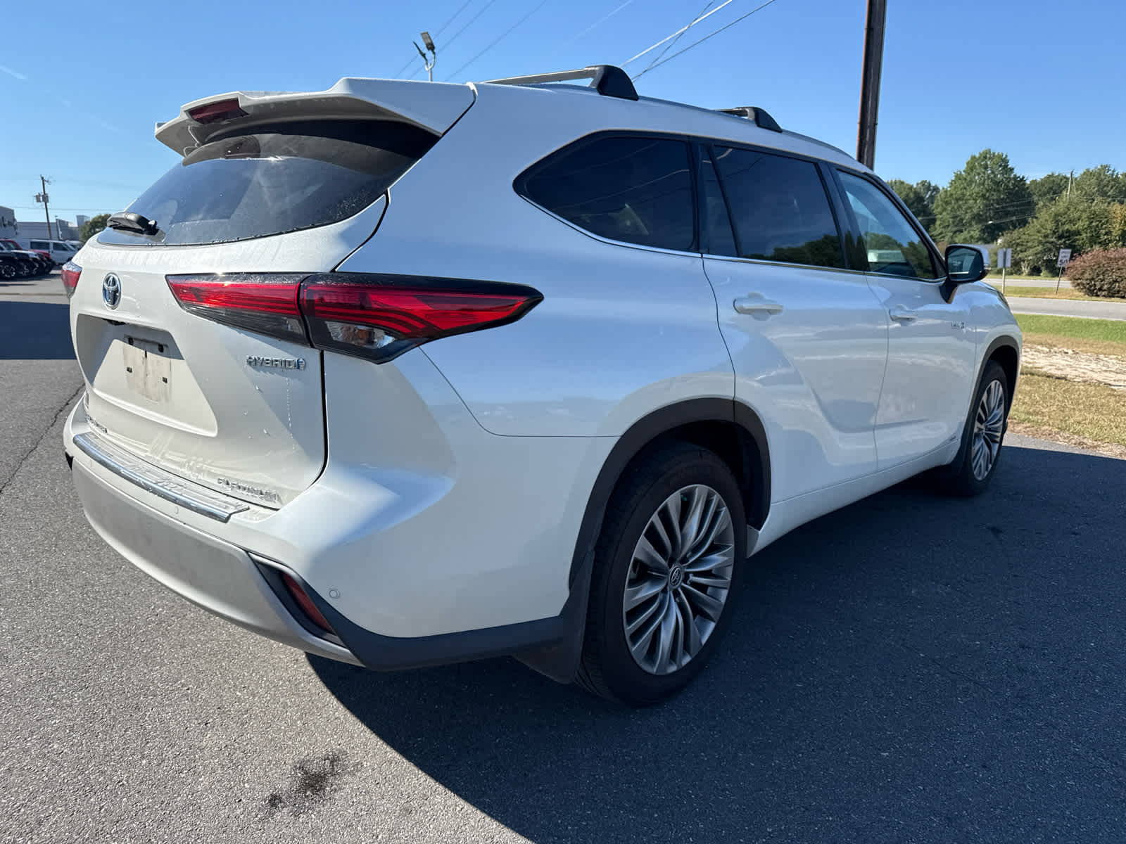 2021 Toyota Highlander Hybrid Platinum