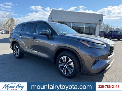 2024 Toyota Highlander XLE