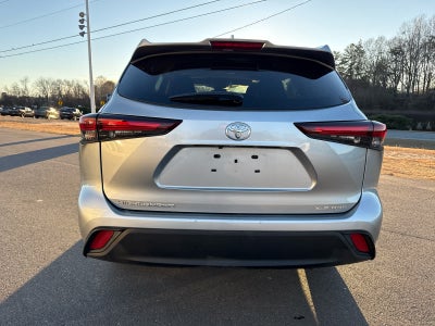 2025 Toyota Highlander XLE