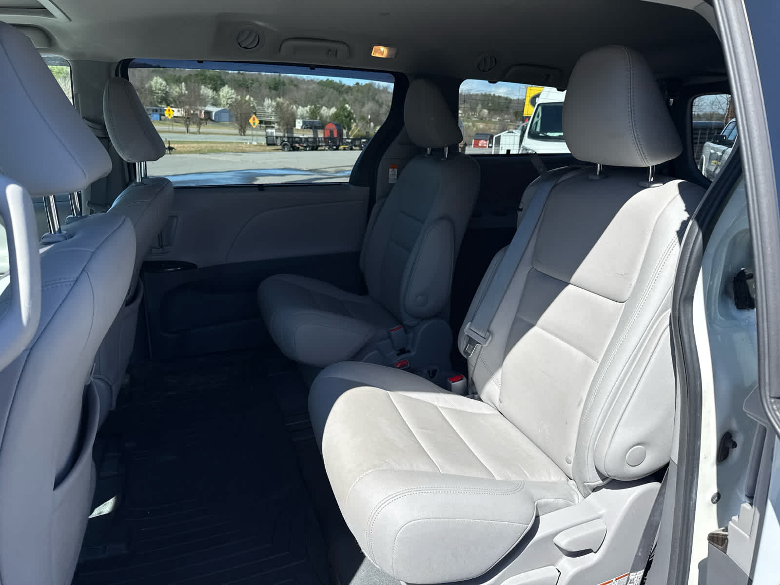 2020 Toyota Sienna XLE