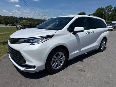 2026 Toyota Sienna Limited