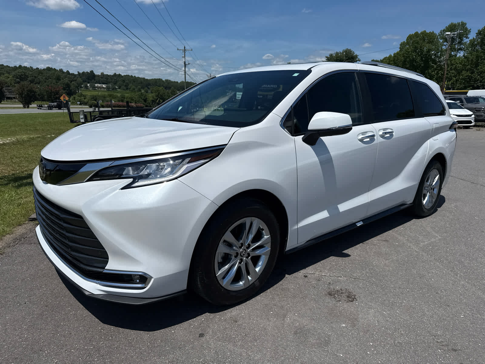 2026 Toyota Sienna Limited