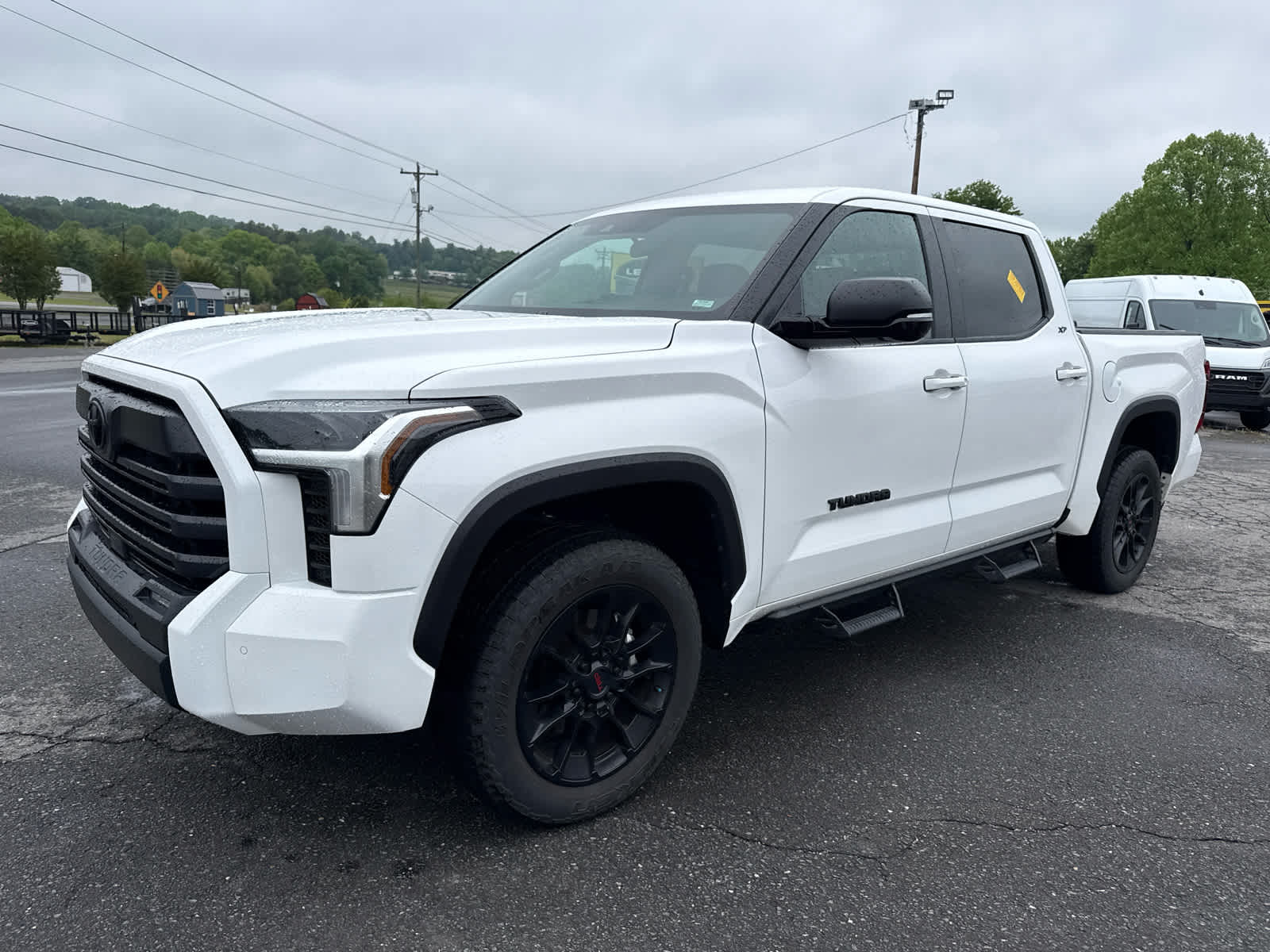 2025 Toyota Tundra SR5