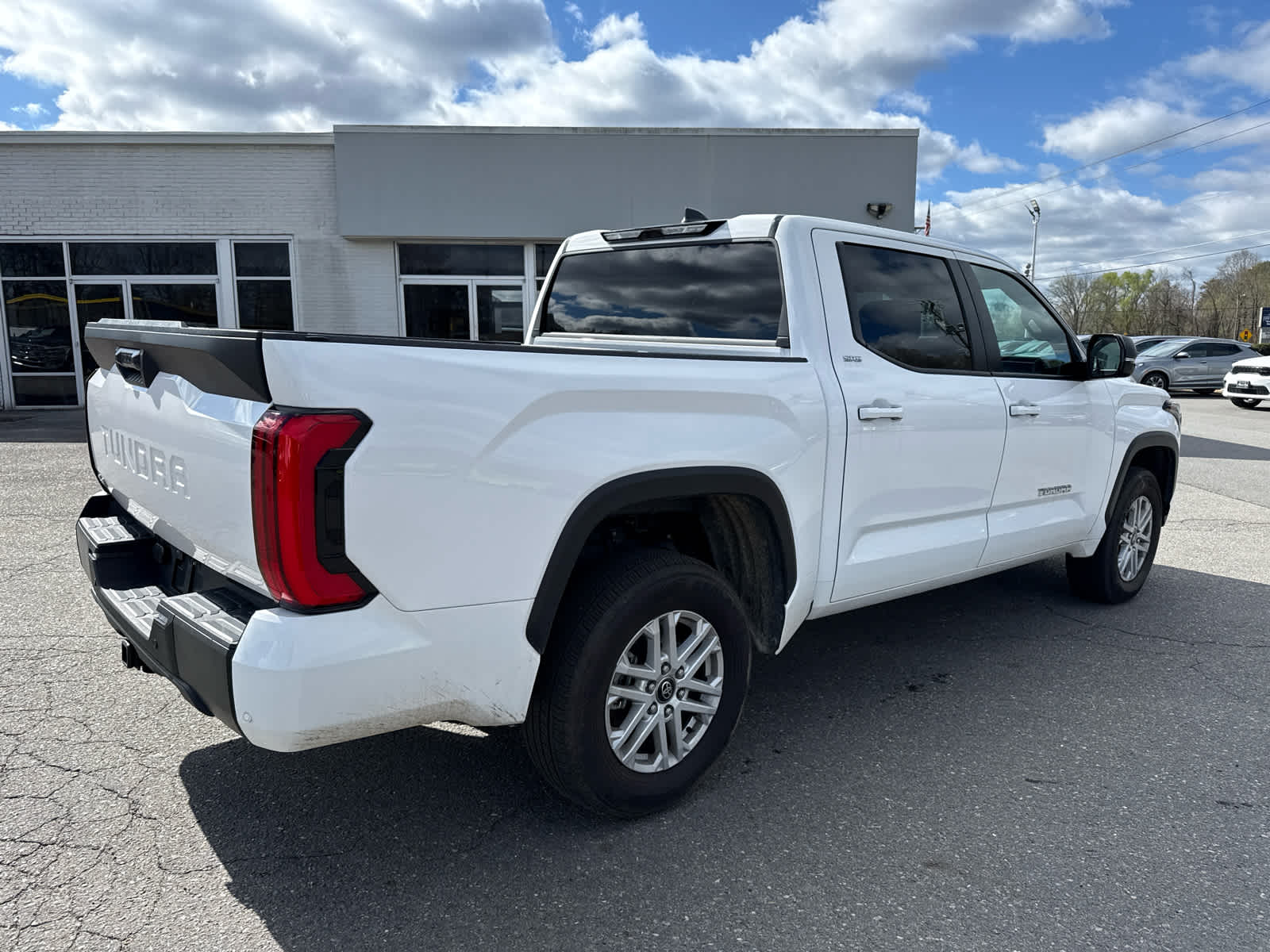 2025 Toyota Tundra SR5