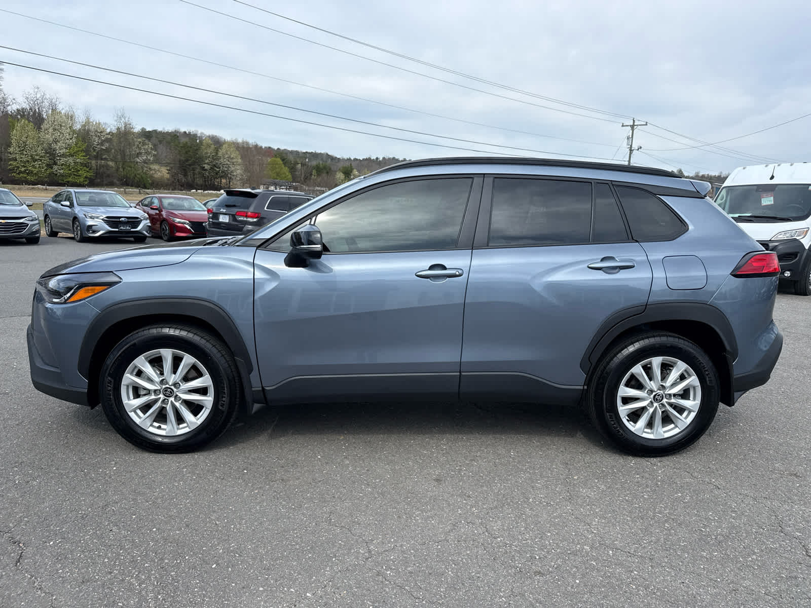 2025 Toyota Corolla Cross LE