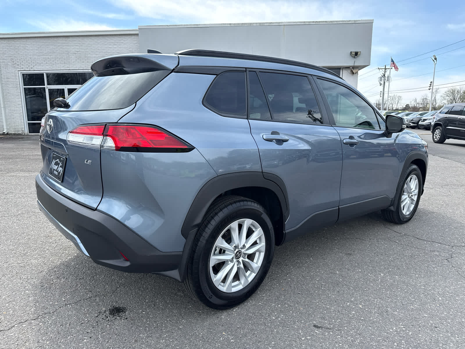 2025 Toyota Corolla Cross LE