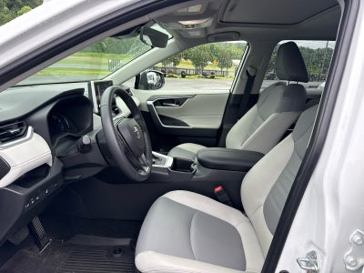 2025 Toyota RAV4 Hybrid XLE Premium