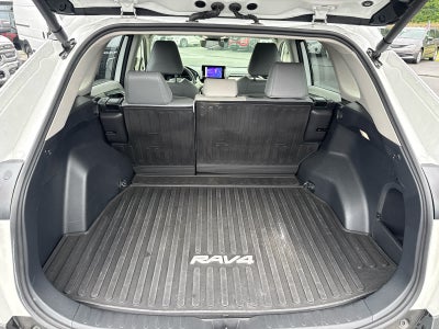 2025 Toyota RAV4 Hybrid XLE Premium