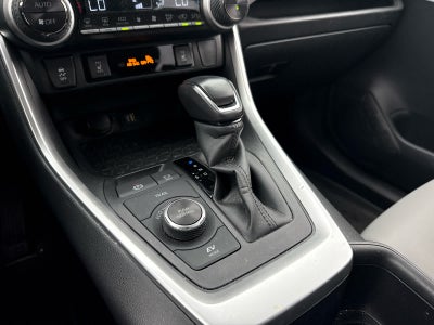 2025 Toyota RAV4 Hybrid XLE Premium