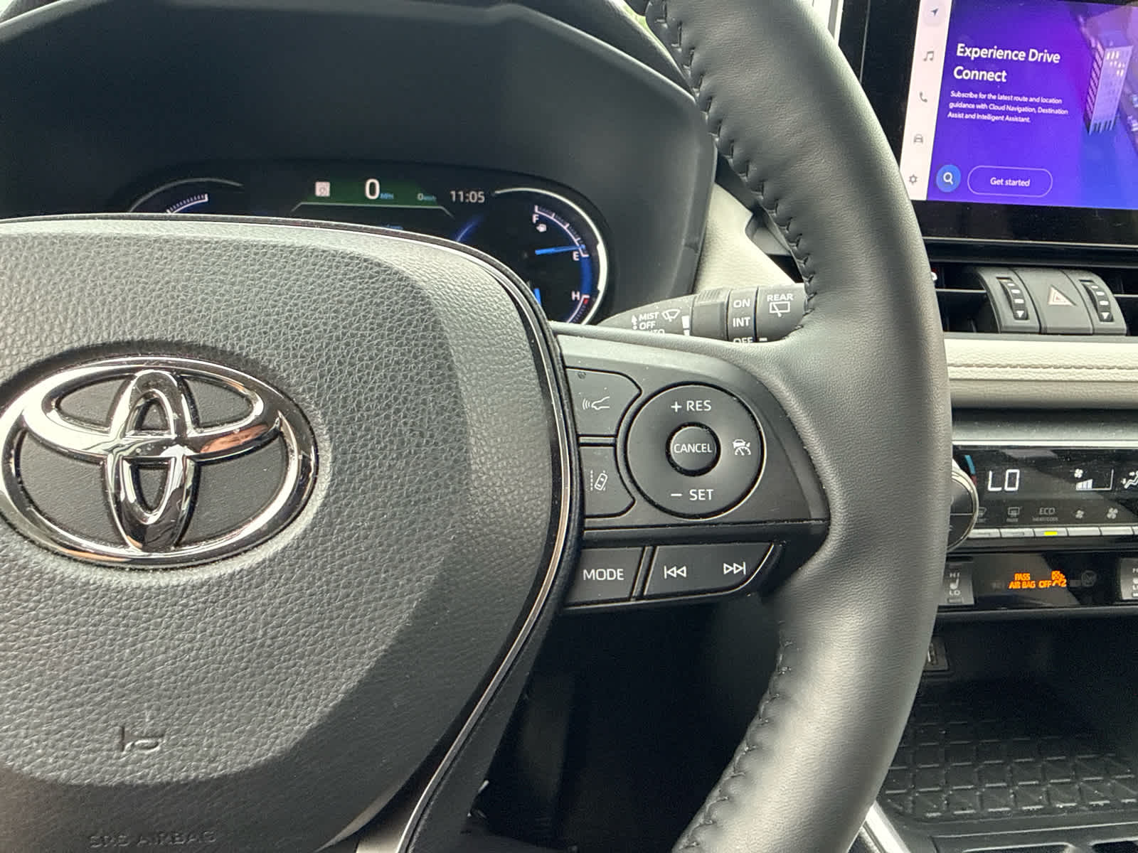 2025 Toyota RAV4 Hybrid XLE Premium
