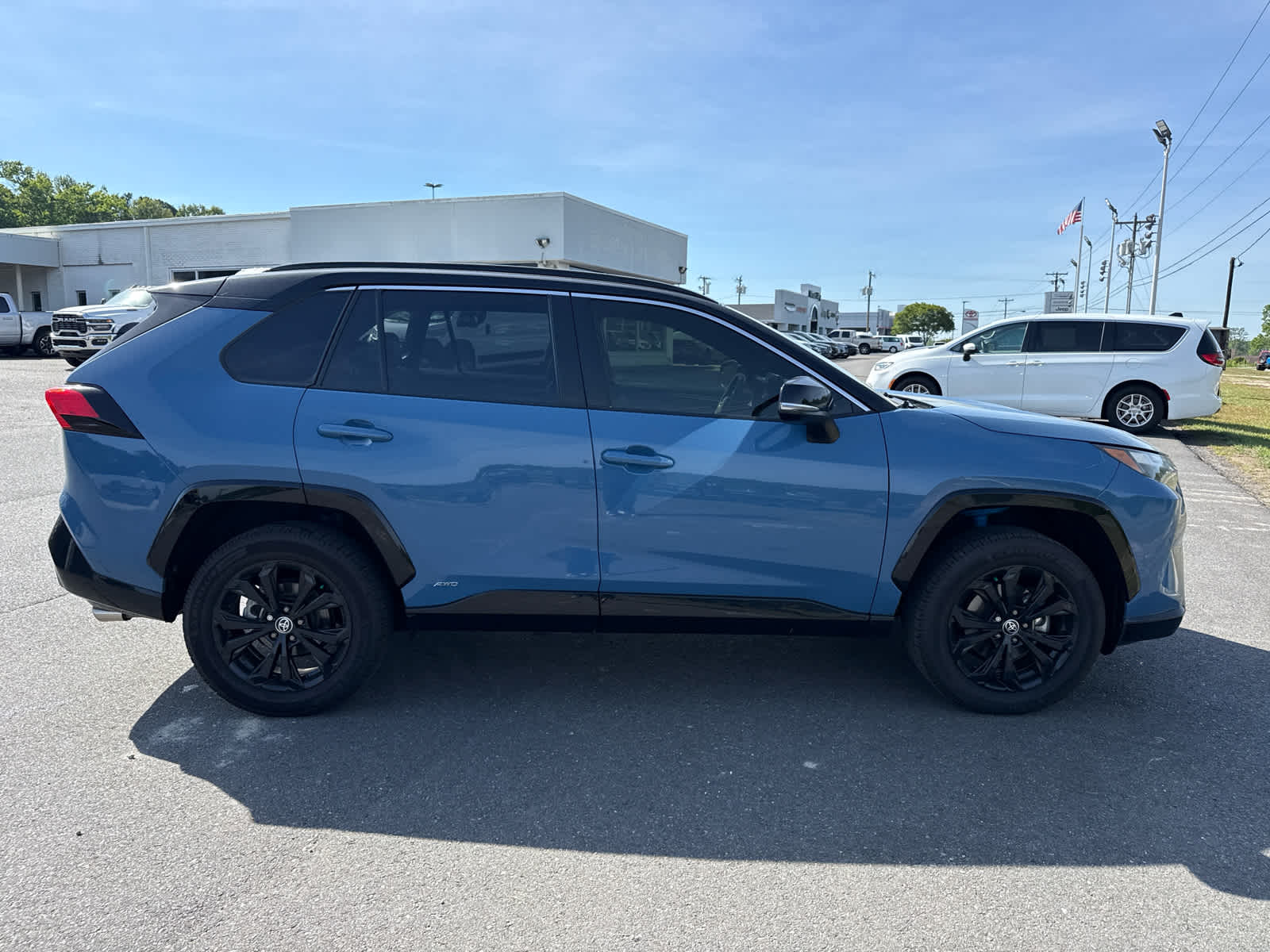 2023 Toyota RAV4 Hybrid XSE