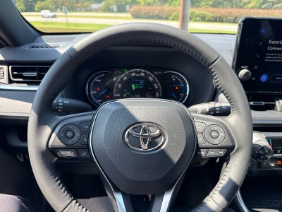 2025 Toyota RAV4 Hybrid XSE