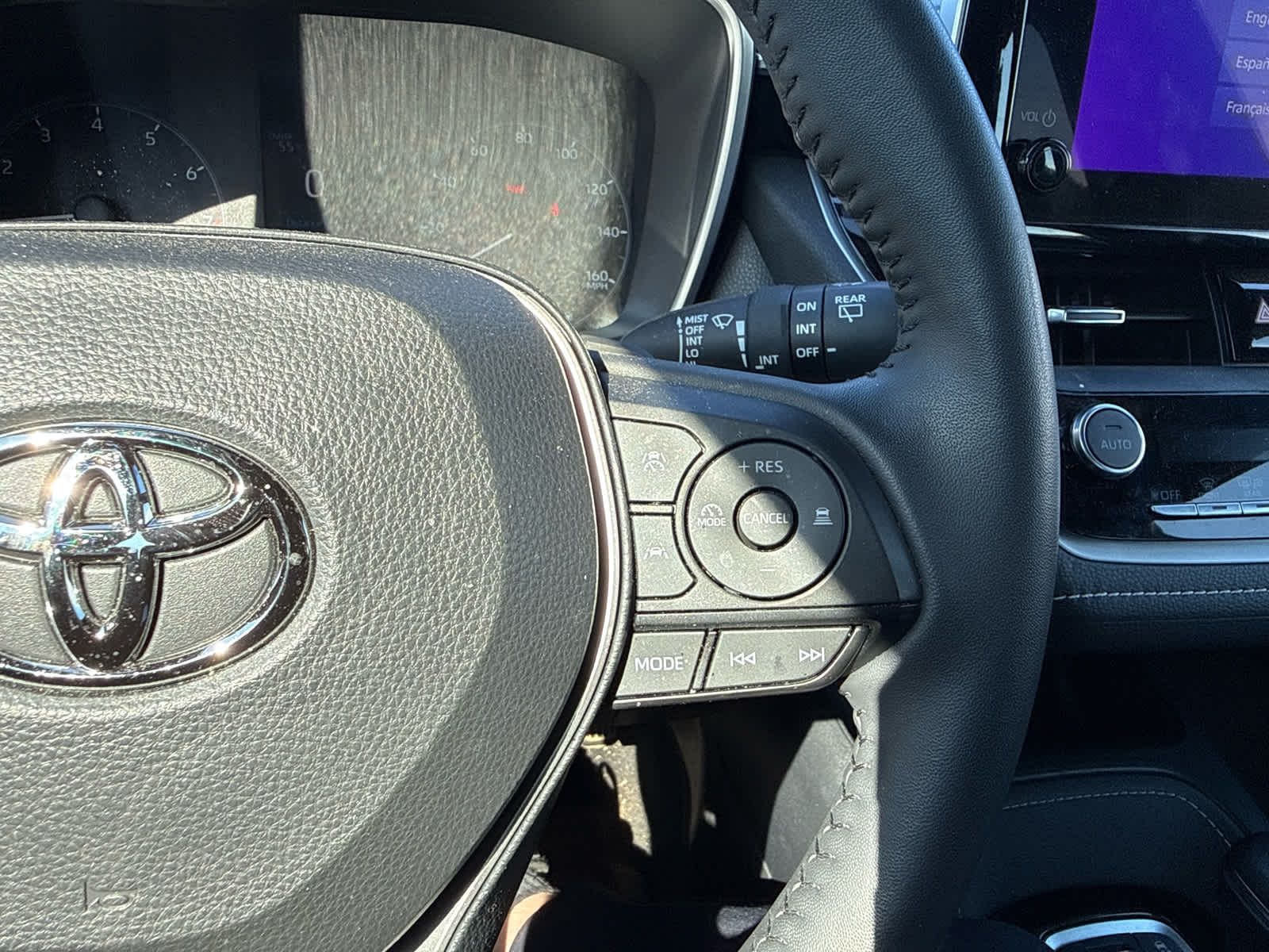 2024 Toyota Corolla Hatchback SE