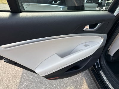 2024 Genesis G70 2.5T