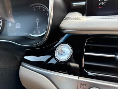 2024 Genesis G70 2.5T