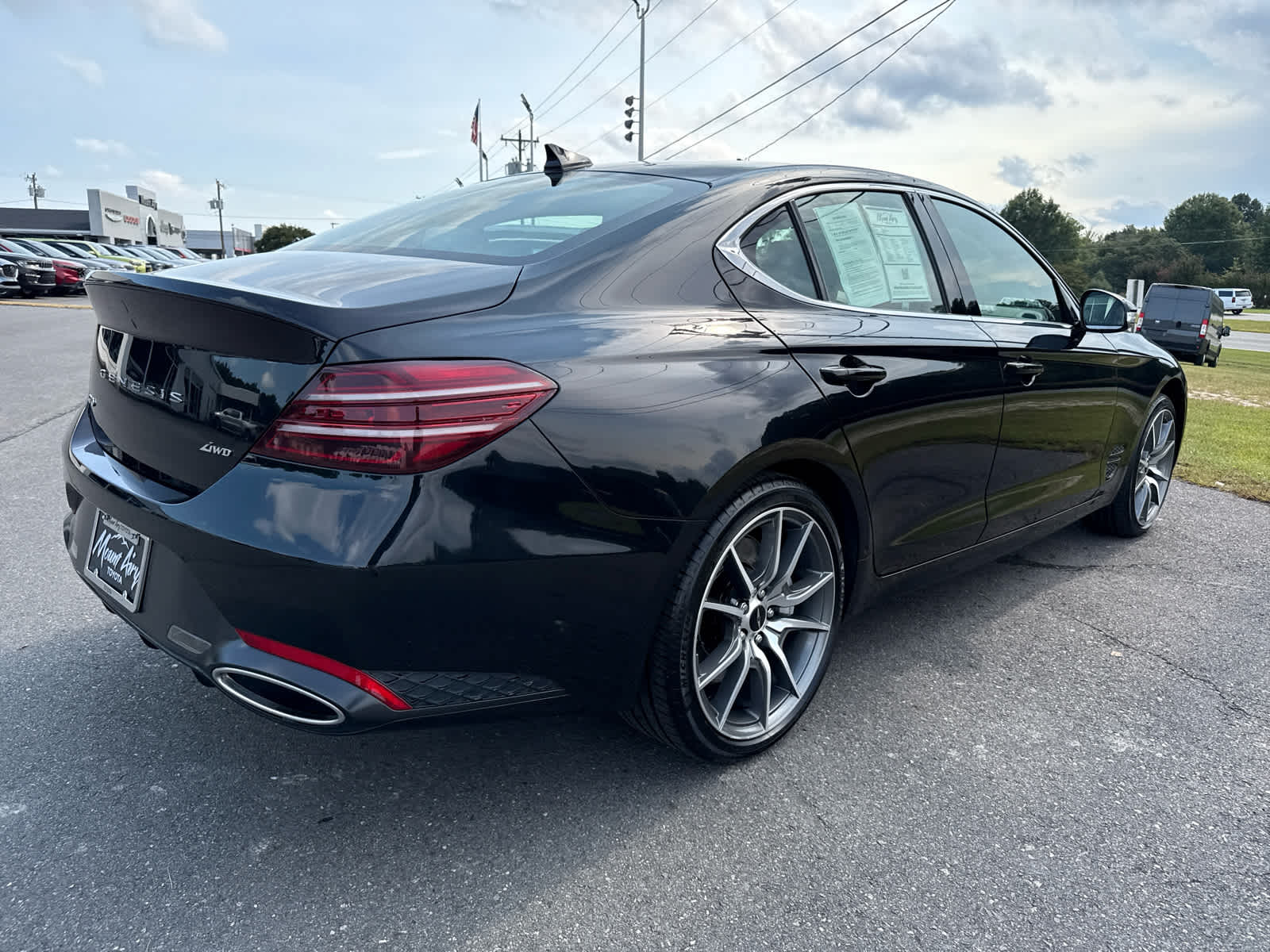 2024 Genesis G70 2.5T