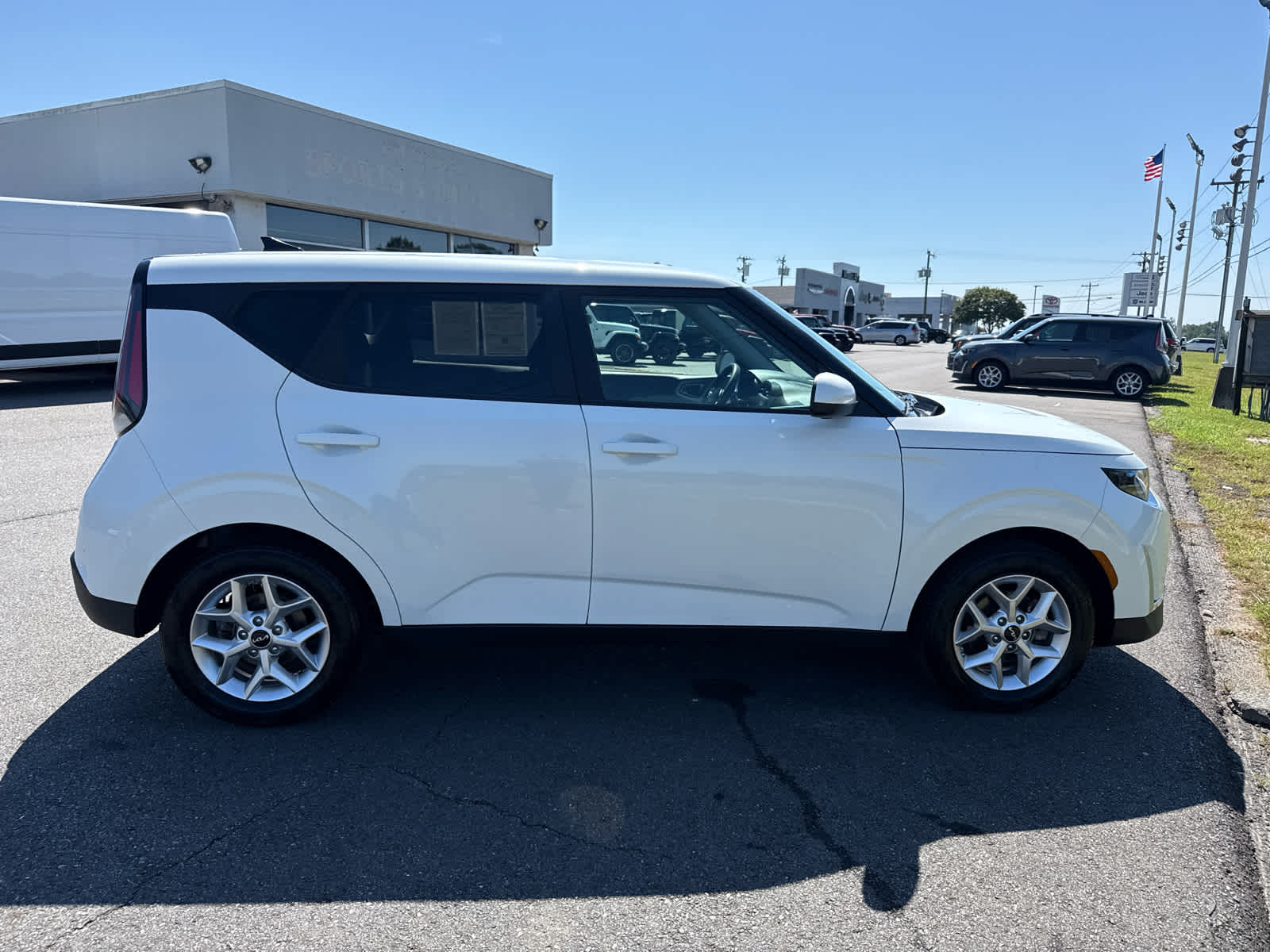 2024 Kia Soul LX