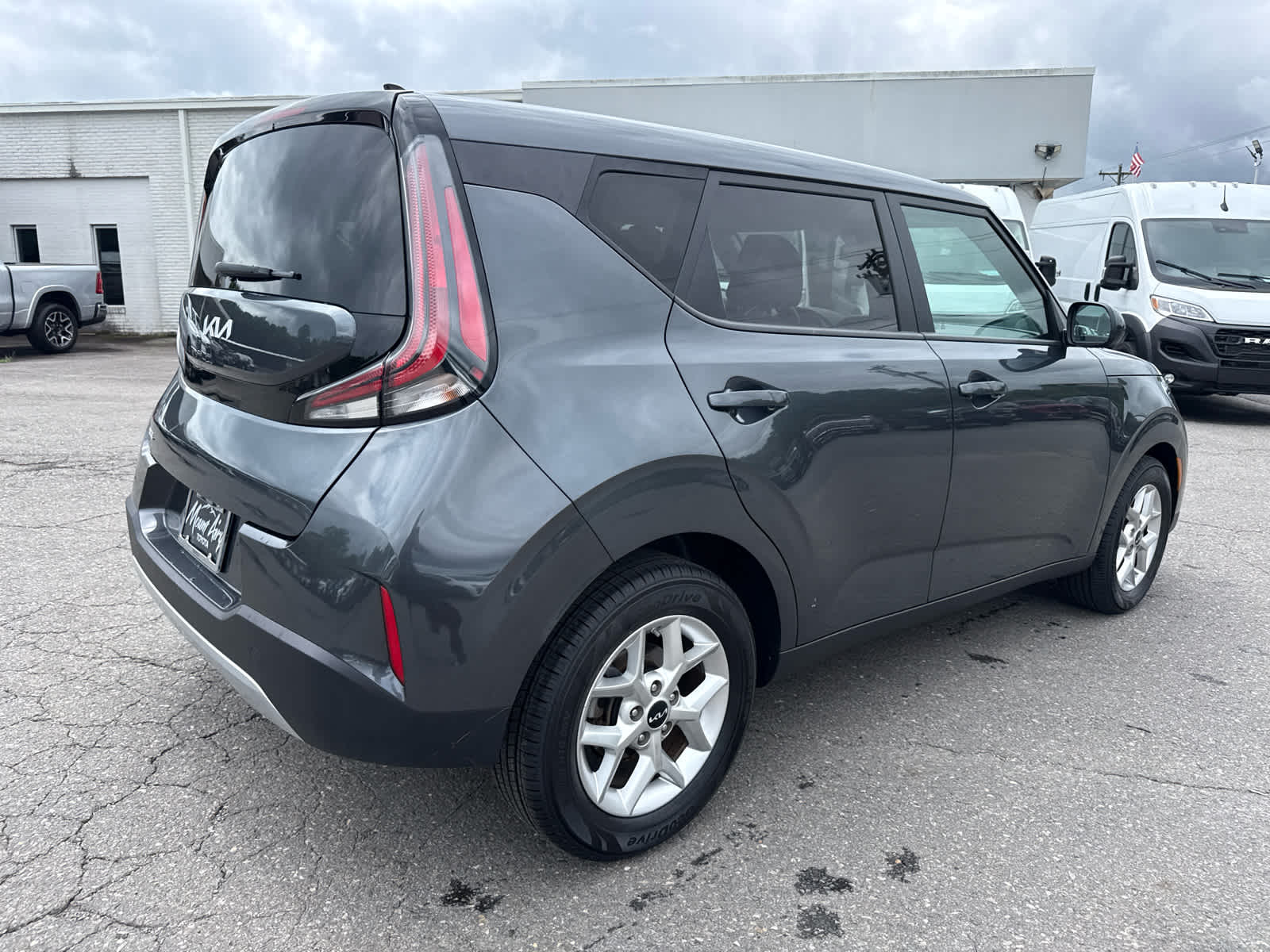 2024 Kia Soul LX