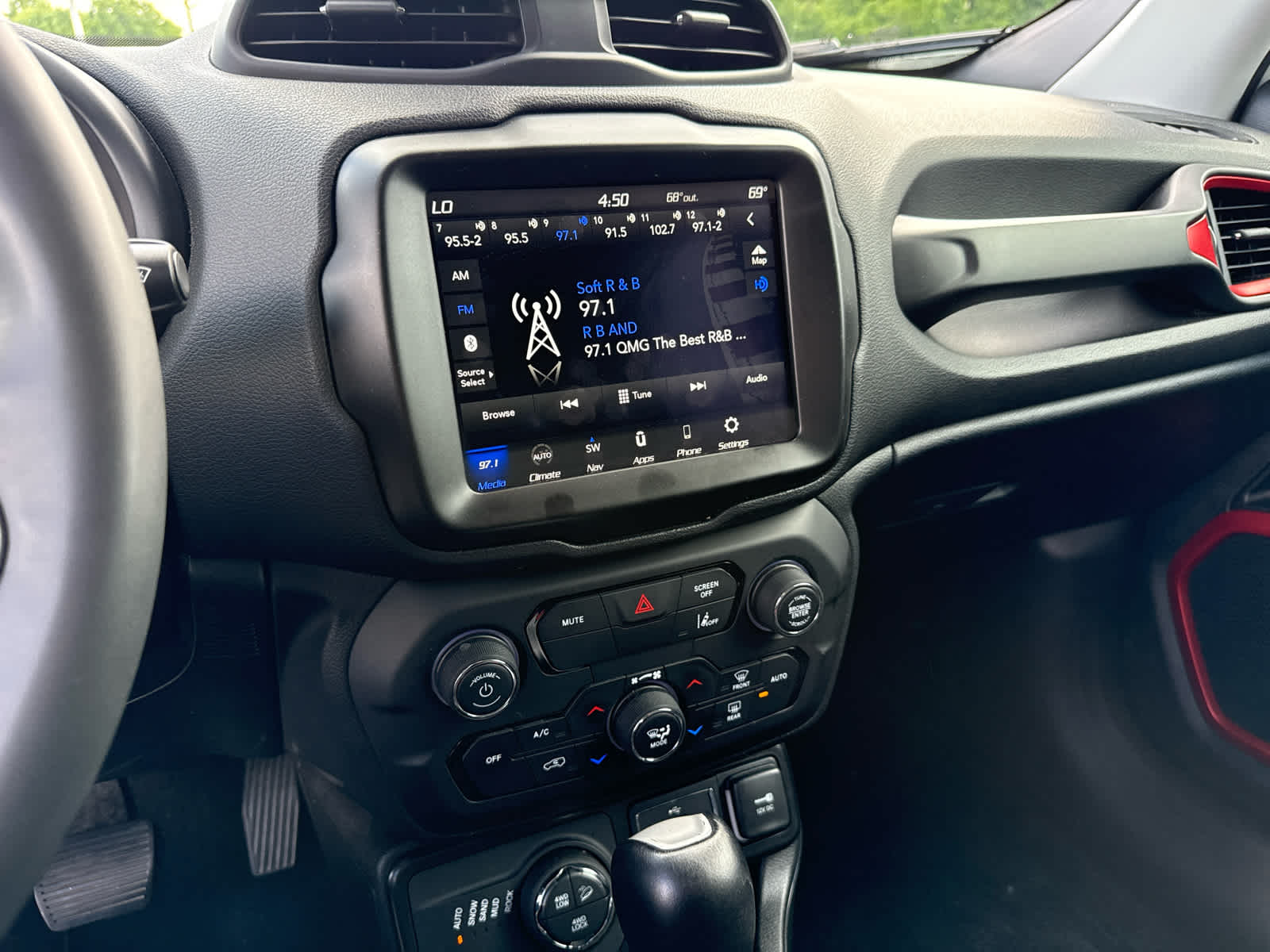 2023 Jeep Renegade Trailhawk