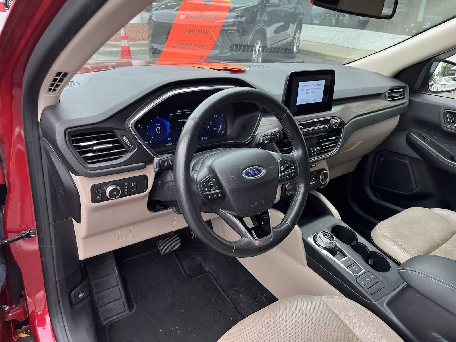 2020 Ford Escape Titanium Hybrid