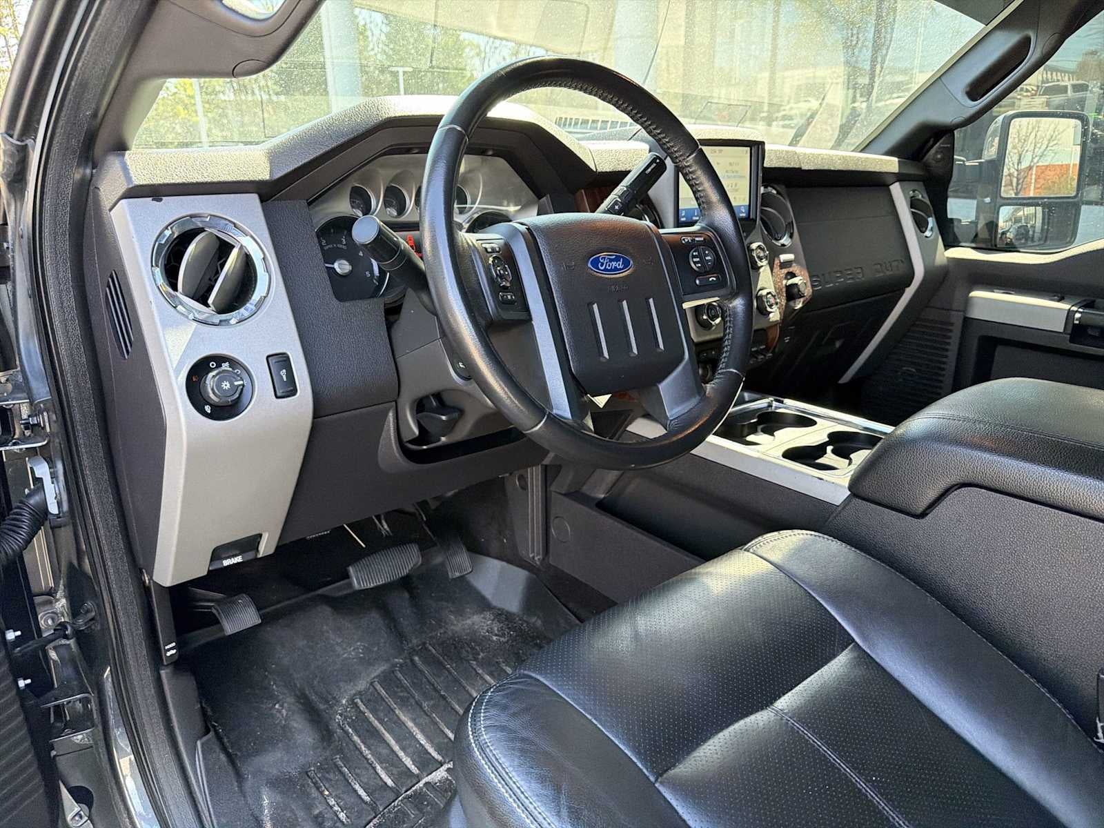 2015 Ford Super Duty F-250 Pickup Lariat