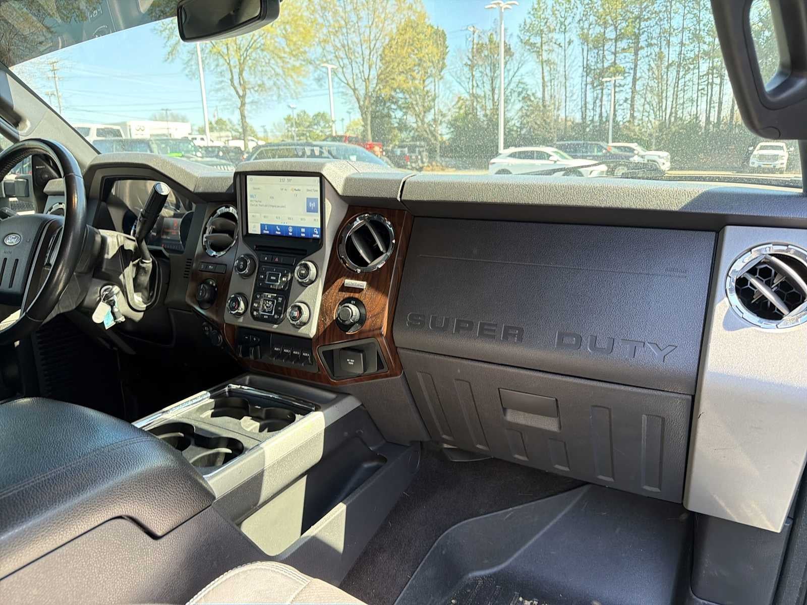 2015 Ford Super Duty F-250 Pickup Lariat