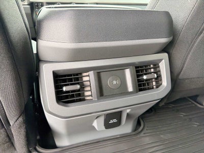 2026 Ford Super Duty F-350 SRW Pickup XLT