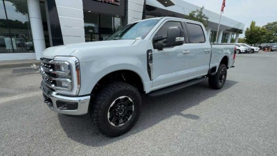 2026 Ford Super Duty F-350 SRW Pickup XLT