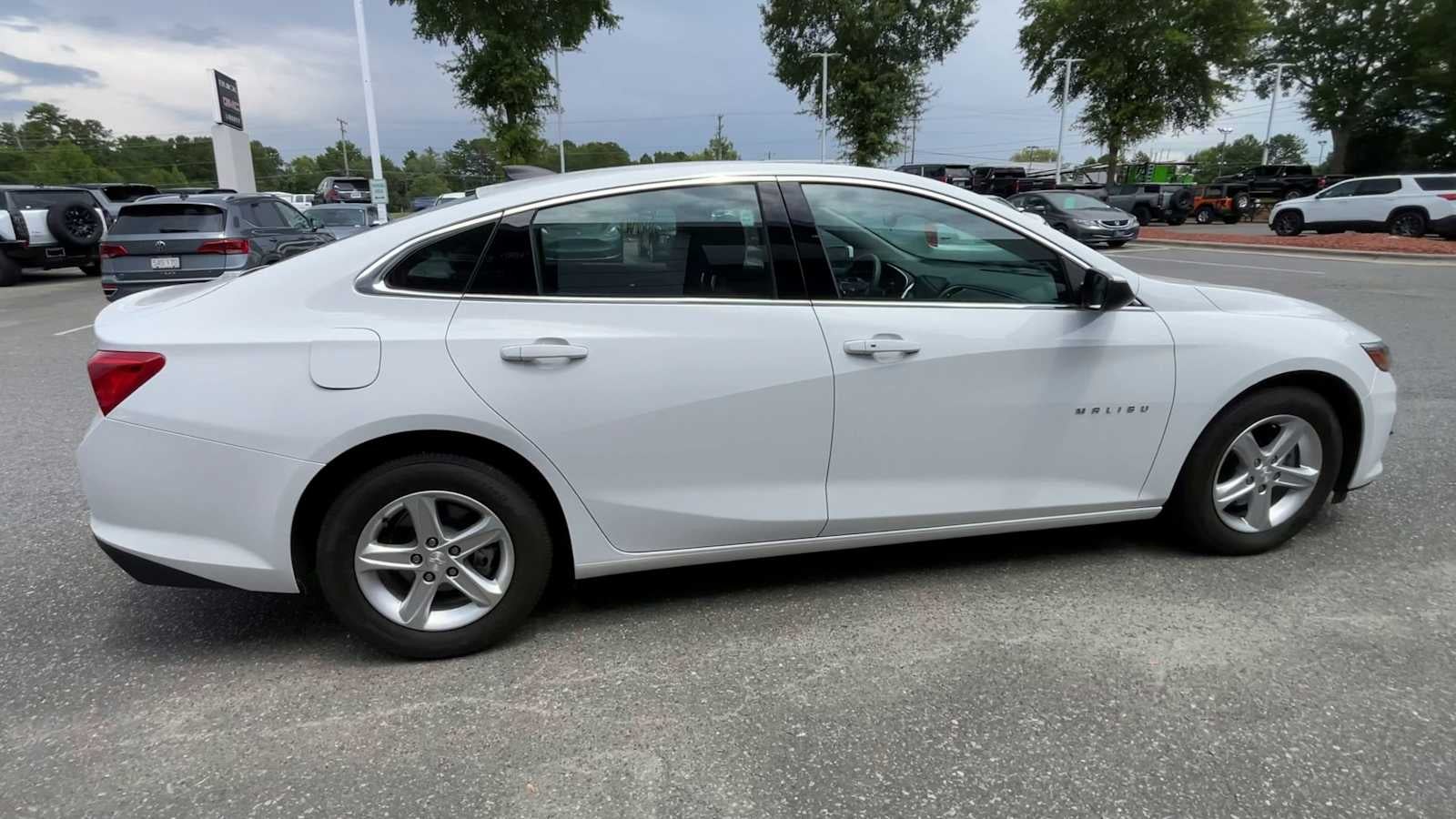 2023 Chevrolet Malibu LS