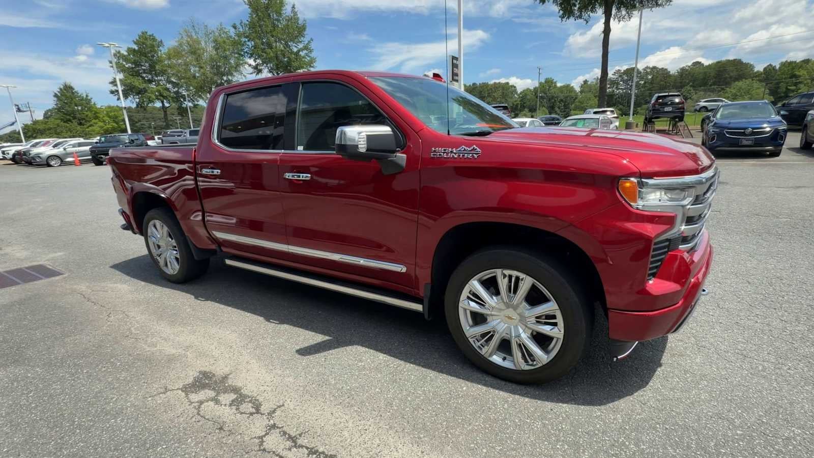 2023 Chevrolet Silverado 1500 High Country