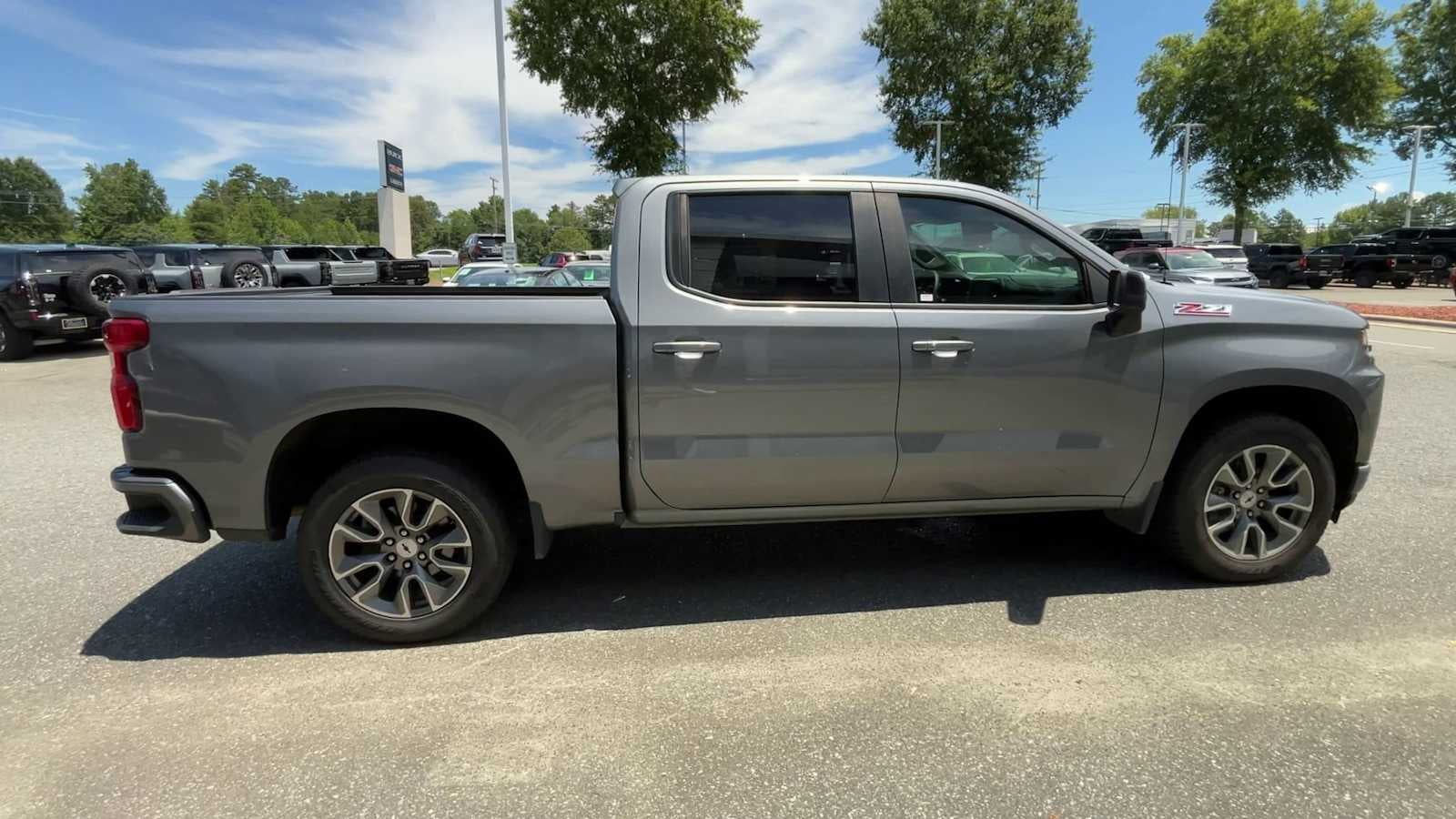 2022 Chevrolet Silverado 1500 LTD RST