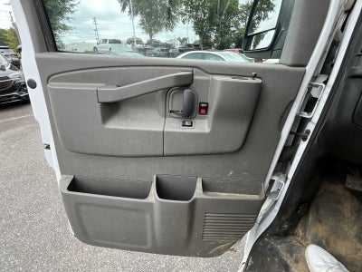 2022 Chevrolet Express RWD 3500 155"