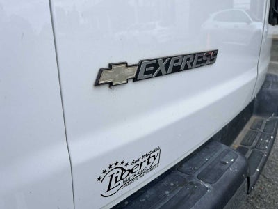 2022 Chevrolet Express RWD 3500 155"