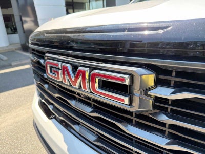 2024 GMC Acadia AWD AT4